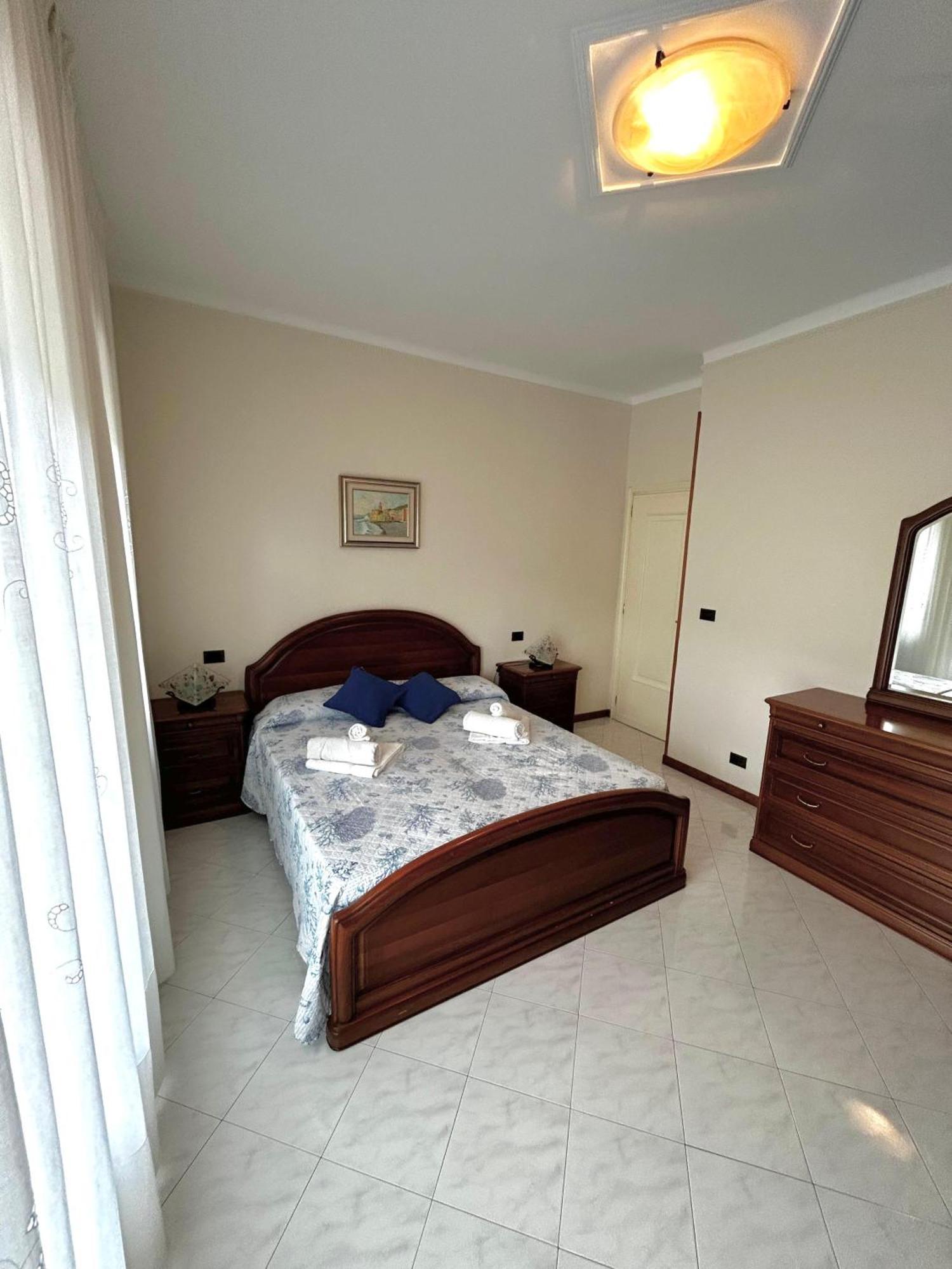 Casa Di Francesca Apartment Рапало Екстериор снимка